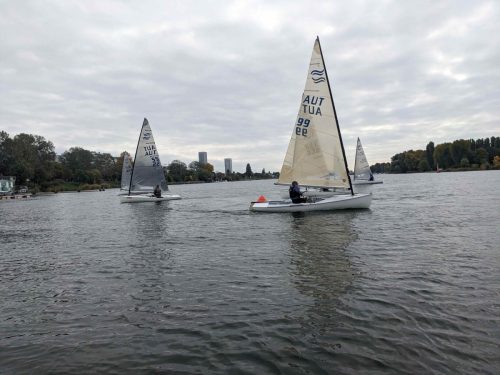 PXL 20251012 091724736